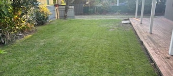 Family retreat in Ningi. Pet friendly!