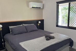 Room - Family retreat in Ningi. Pet friendly! (Ningi)