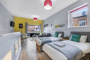 Room - Host & Stay Campbell Square Roof Terrace Apartment (Liverpool)