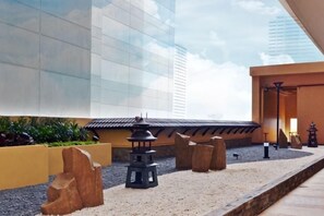 Unclassified image, 5 of 28, button - Bay View (City of Manila)