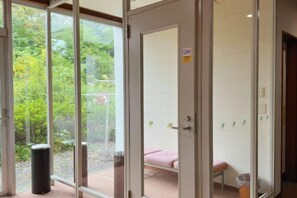 Interior - arts-inn (Ito)