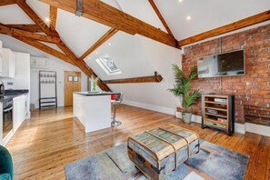 Room - Host & Stay - Bands Warehouse VI (Liverpool)