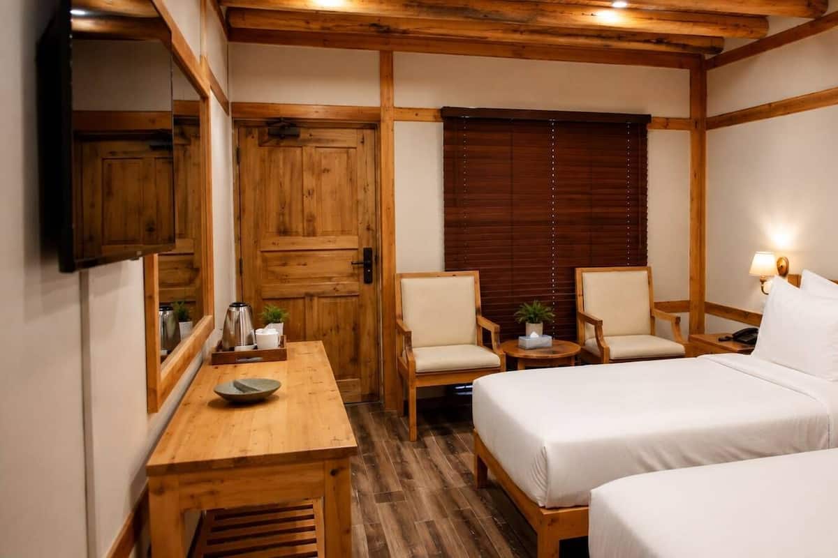 Chambre Deluxe avec lits jumeaux, vue fleuve