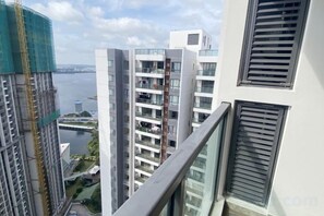 Unclassified image, 2 of 30, button - R&F Princess Cove Boutique Homestay By TREX #Nearby CIQ #Johor Bahru #JB Central (Johor Bahru)
