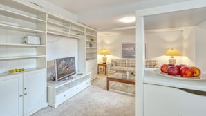 Unclassified image, 2 of 28, button - Cozy apartment in Hamburg OT Blankenese with WiFi (Hamburg OT Blankenese)