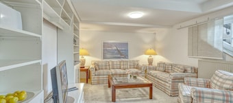 Cozy apartment in Hamburg OT Blankenese with WiFi