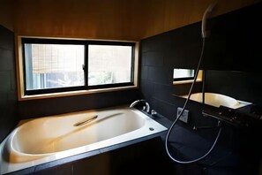 Bathroom - HOTEL ZIPANGU Tameikecho (Kyoto)
