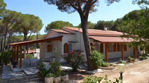 Exterior - Your private Mediterranean retreat in Sardinia (Santa Margherita di Pula)