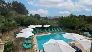 Unclassified image, 2 of 20, button - Maison avec piscine 1 (Marseille)
