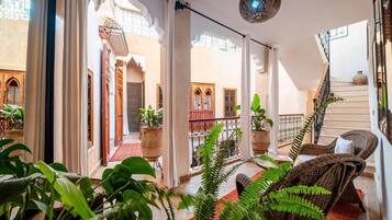 Villa, Balcony, Courtyard View | Interior