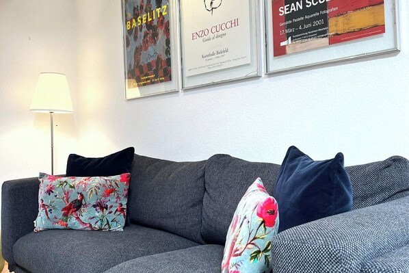 Living area - Spacious Apartment 9 at the Alter Konsumverein on Sylt, accommodating up to 4 people (Sylt)