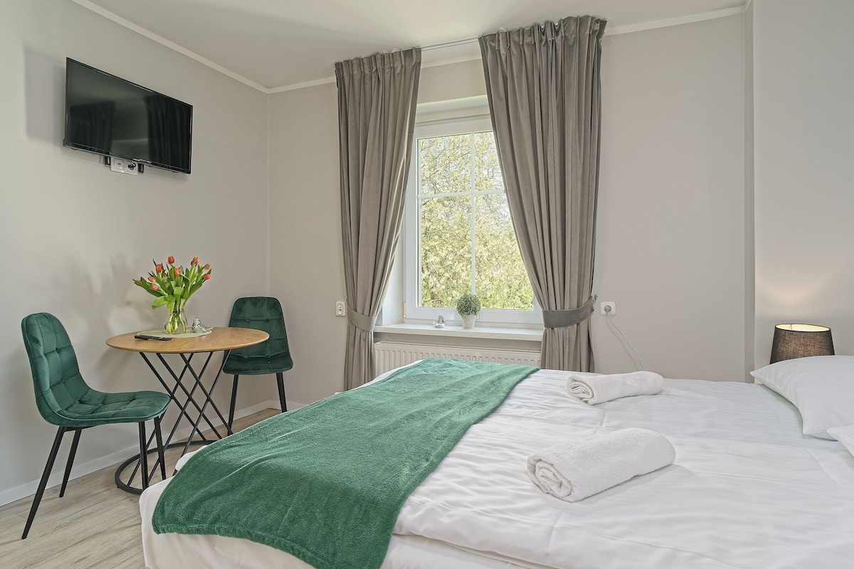 Iron/ironing board (on request), WiFi (free)