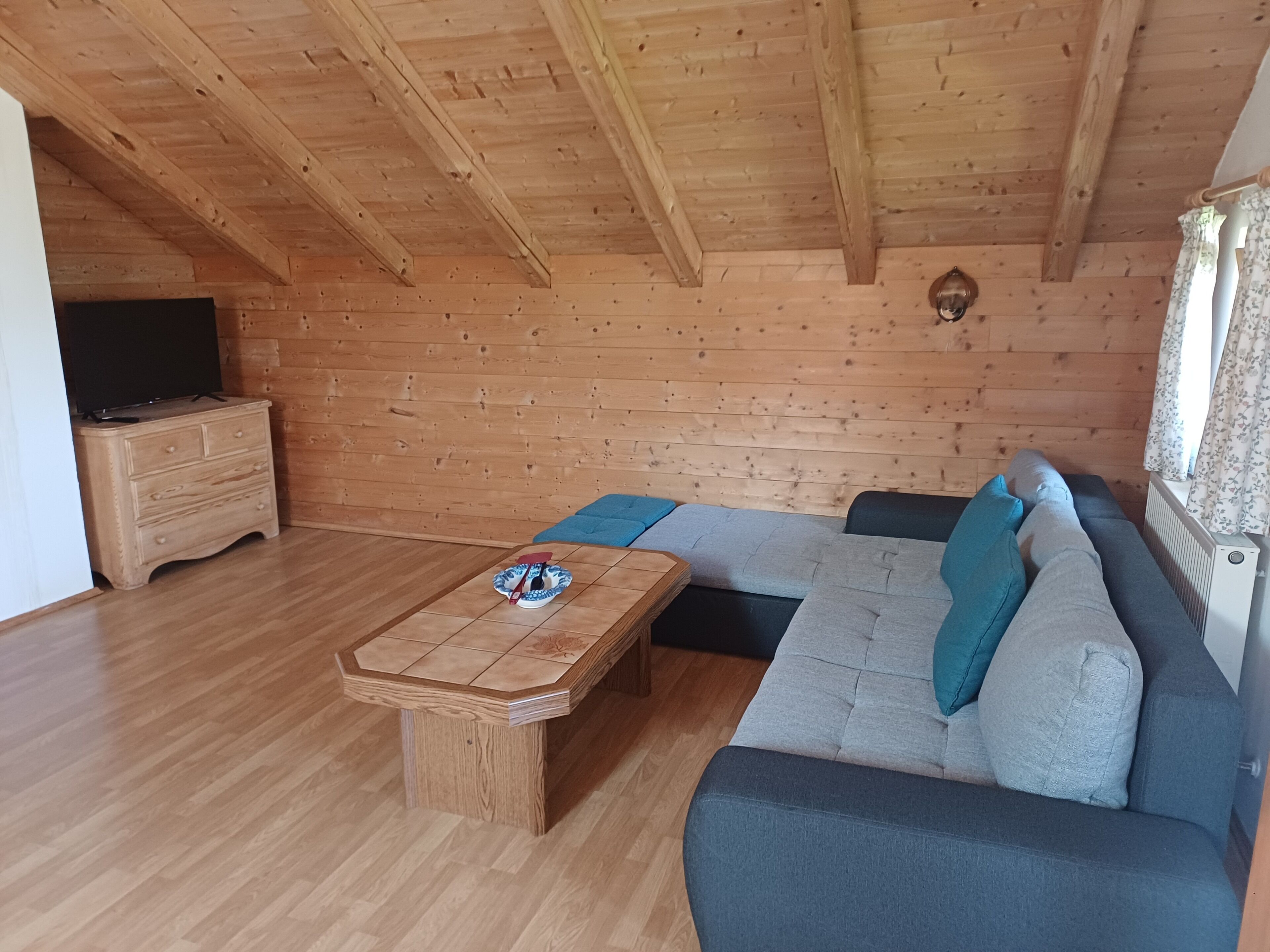 Fernseher