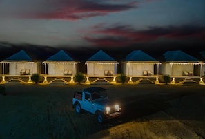 Barraca, sacada, vista para o resort | Fachada