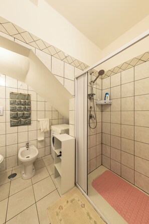 Bathroom - Vicolo della Cattedrale (Sant'Angelo dei Lombardi)