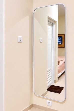 Deluxe Room | Desk, free WiFi - D'Paragon Wahid Hasyim (Kabupaten Sleman)