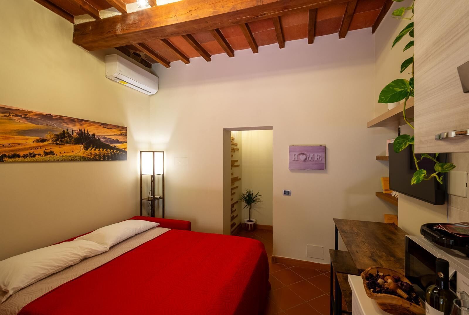 1 bedroom, iron/ironing board, travel crib, WiFi (free)