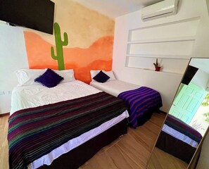 Room - 8 rooms, pool, 2 hot tub, roof, bbq (Cabo San Lucas)