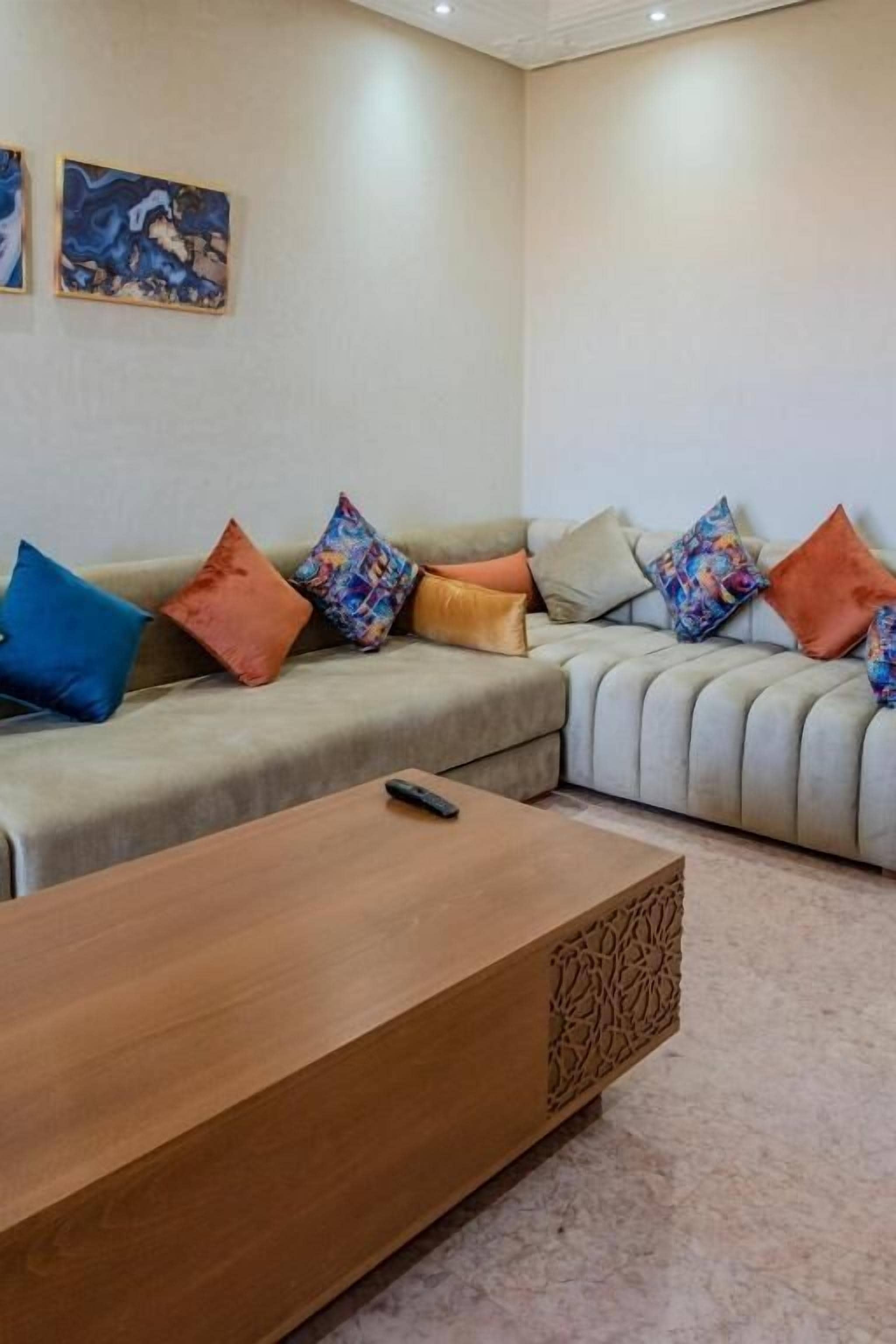 Apartment, Balcony, Garden View | Ruang tamu