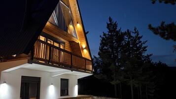 Deluxe Villa, Non Smoking, Mountain View | Exterior