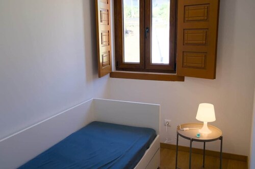 Casa Pereira. Restored Stone Cottage. AC
