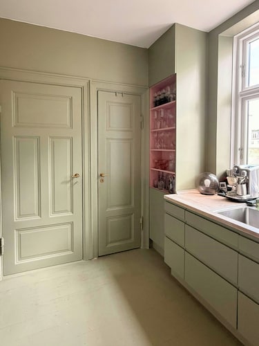 Historic flat from the 1850s in Frederiksberg