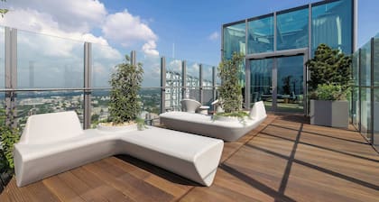 Air Conditioned Apartment in Center | Parking
