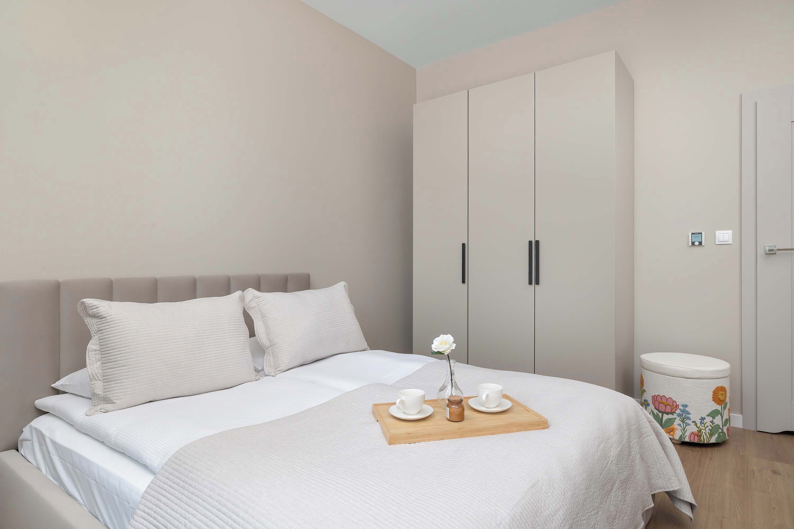 Desk, iron/ironing board, travel crib, WiFi