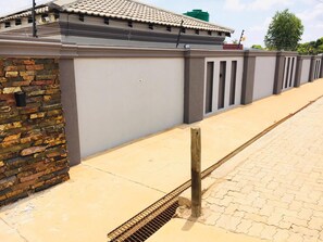 Room, 1 Bedroom | Property grounds - Room-miaz Palace Private Residence (Louis Trichardt)