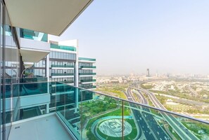 Property grounds - Elegant 3 BR | Wasl 1 (Dubai)