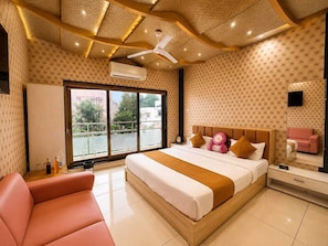 Superior Room, City View