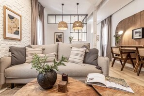 Unclassified image, 5 of 15, button - Spectacular Designer Apartment (Chamberi)