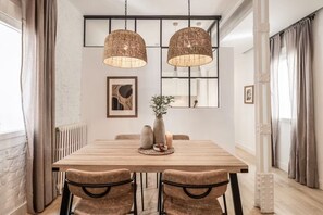 Unclassified image, 3 of 15, button - Spectacular Designer Apartment (Chamberi)
