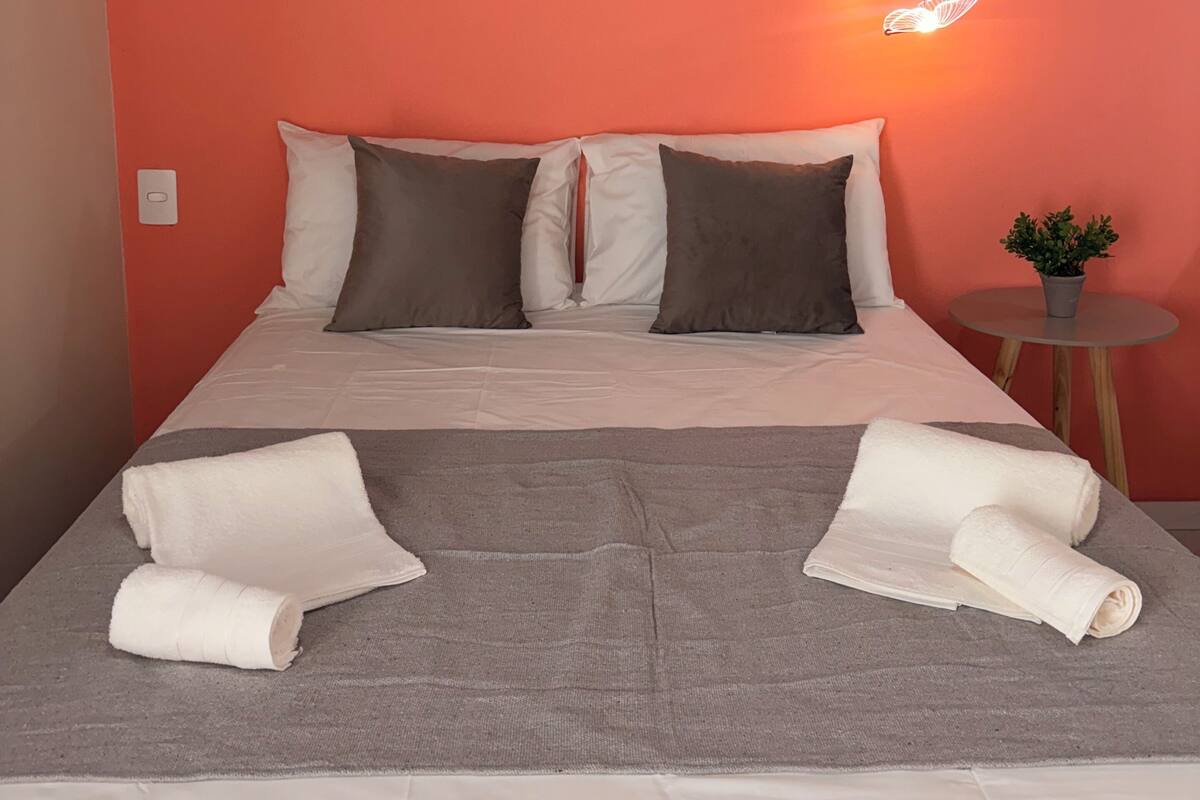 Chambre Double Confort, véranda, vue lac