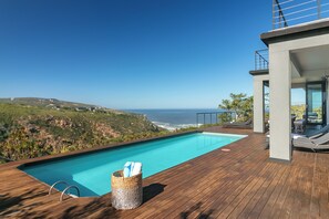 Piscina a l'aire lliure 