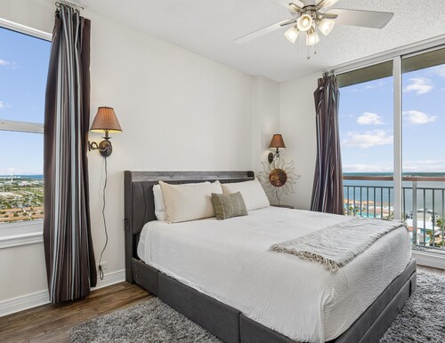 Sunset Serenity | Corner Condo with Gulf Views + Resort Amenities