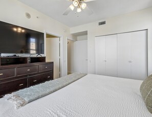 Second Bedroom - Smart TV