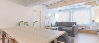 130 ㎡ Entire Floor | One Group Per Day: Private Entire Floor for Families & Groups