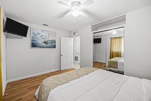 Room - Right Direction Rentals Prima Vista Classic (Port St Lucie)