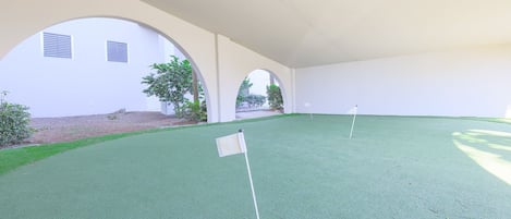 Condo, 3 Bedrooms | Property grounds