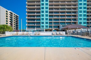 Condo, 2 phòng ngủ | Hồ bơi | Hồ bơi ngoài trời, hồ bơi nước nóng 
