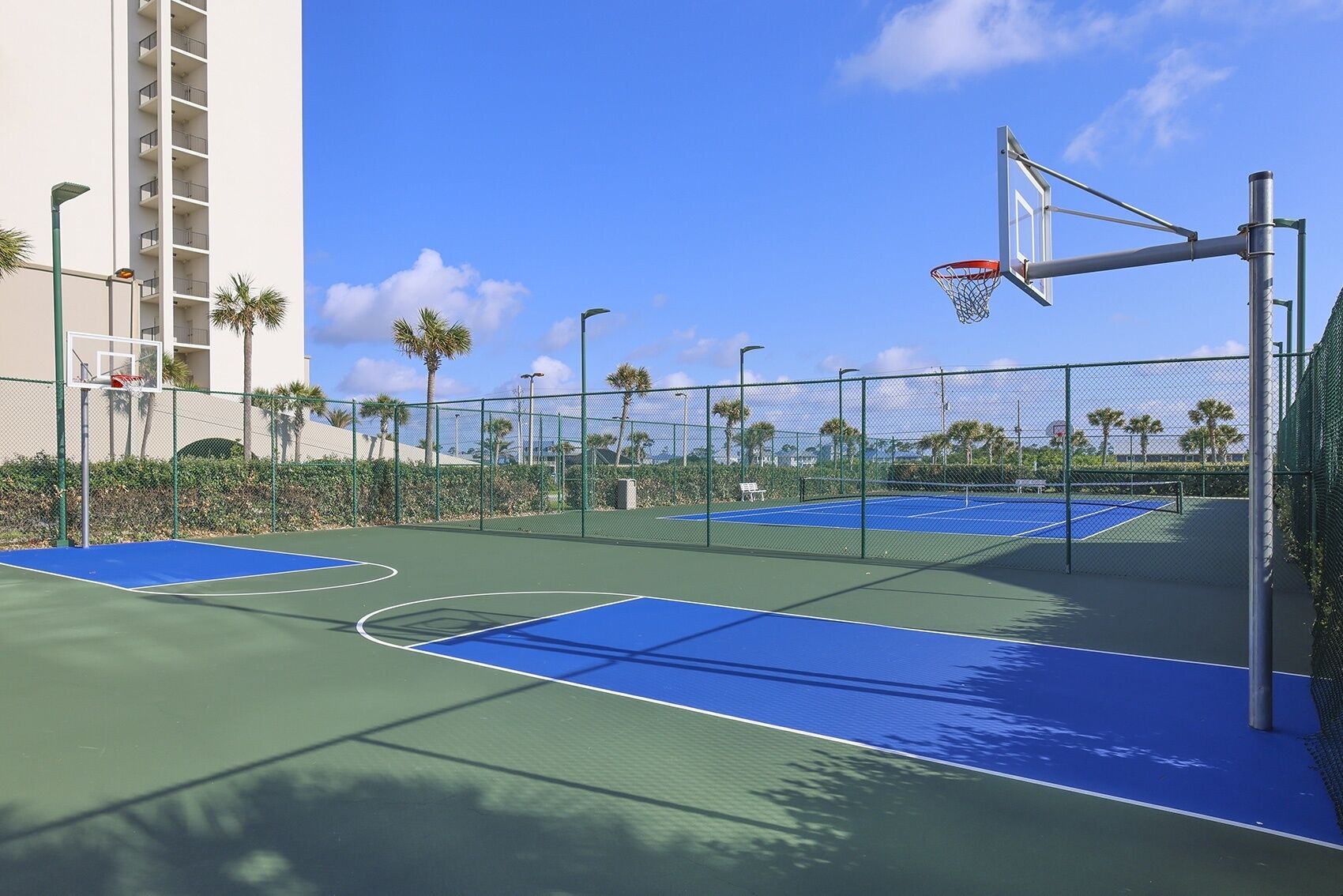 Condo, 3 Bedrooms | Sport court
