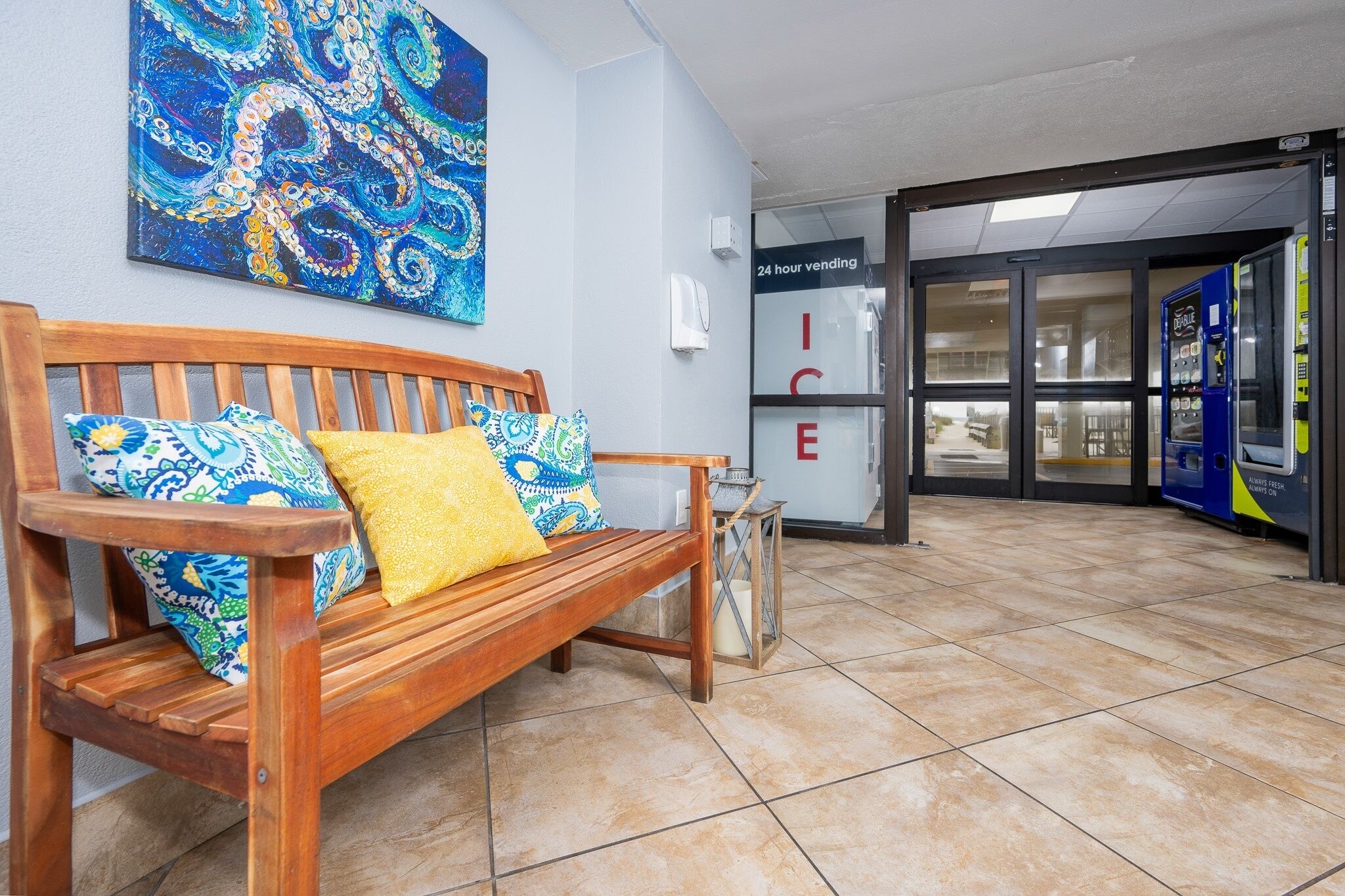 Condo, 2 Bedrooms | Interior