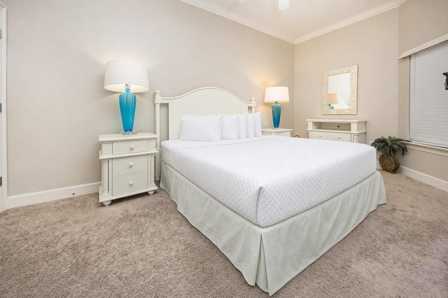 Condo, 3 Bedrooms