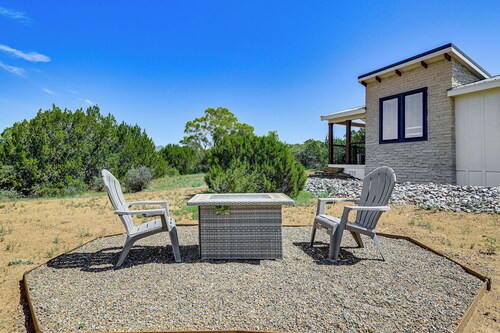 Secluded Tiny Home on 1 Acre Near Dtwn Silver City