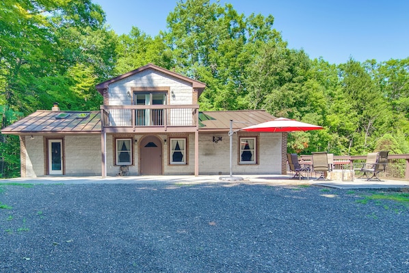 House (3 Bedrooms) | Front of property