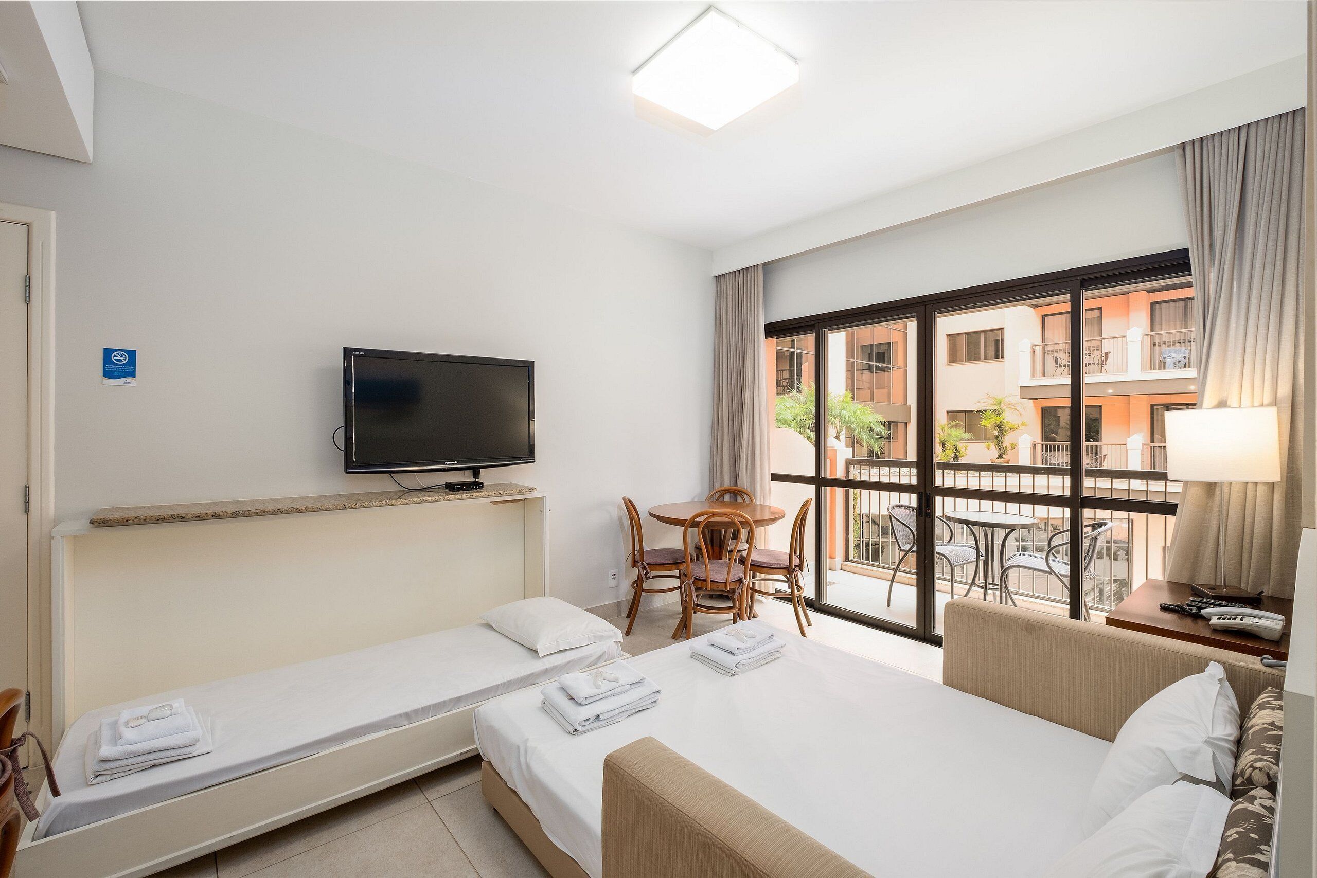 1 bedroom, WiFi (free)