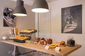 Dining - Vrbo Property (Corse-du-Sud)