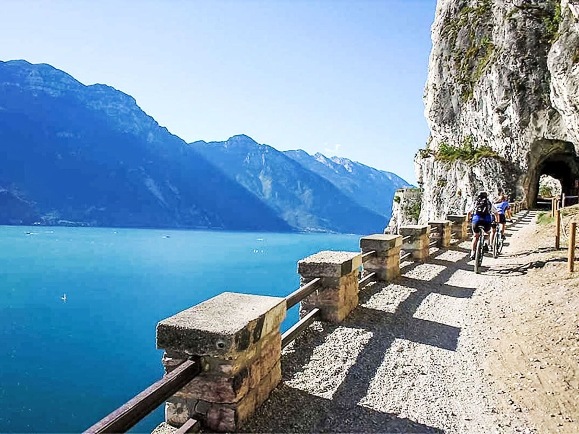 Mountainous Landforms, Mountain, Rock, Terrain, Hill, Mountain Range, Coastal And Oceanic Landforms, Coast, Cliff, Lake