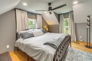 3 chambres, fer et planche à repasser, Wi-Fi gratuit, draps fournis